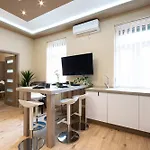 Apartamento - - Comfy
