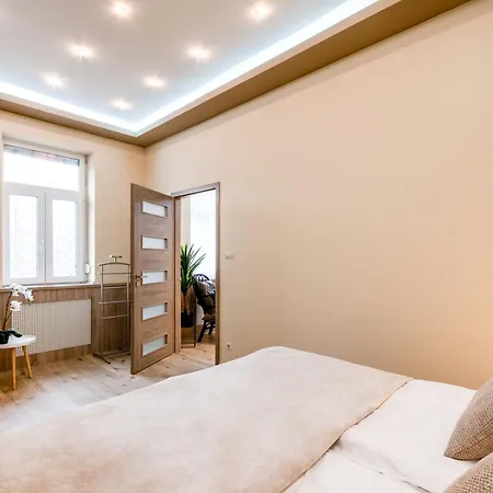 - - Comfy 布达佩斯